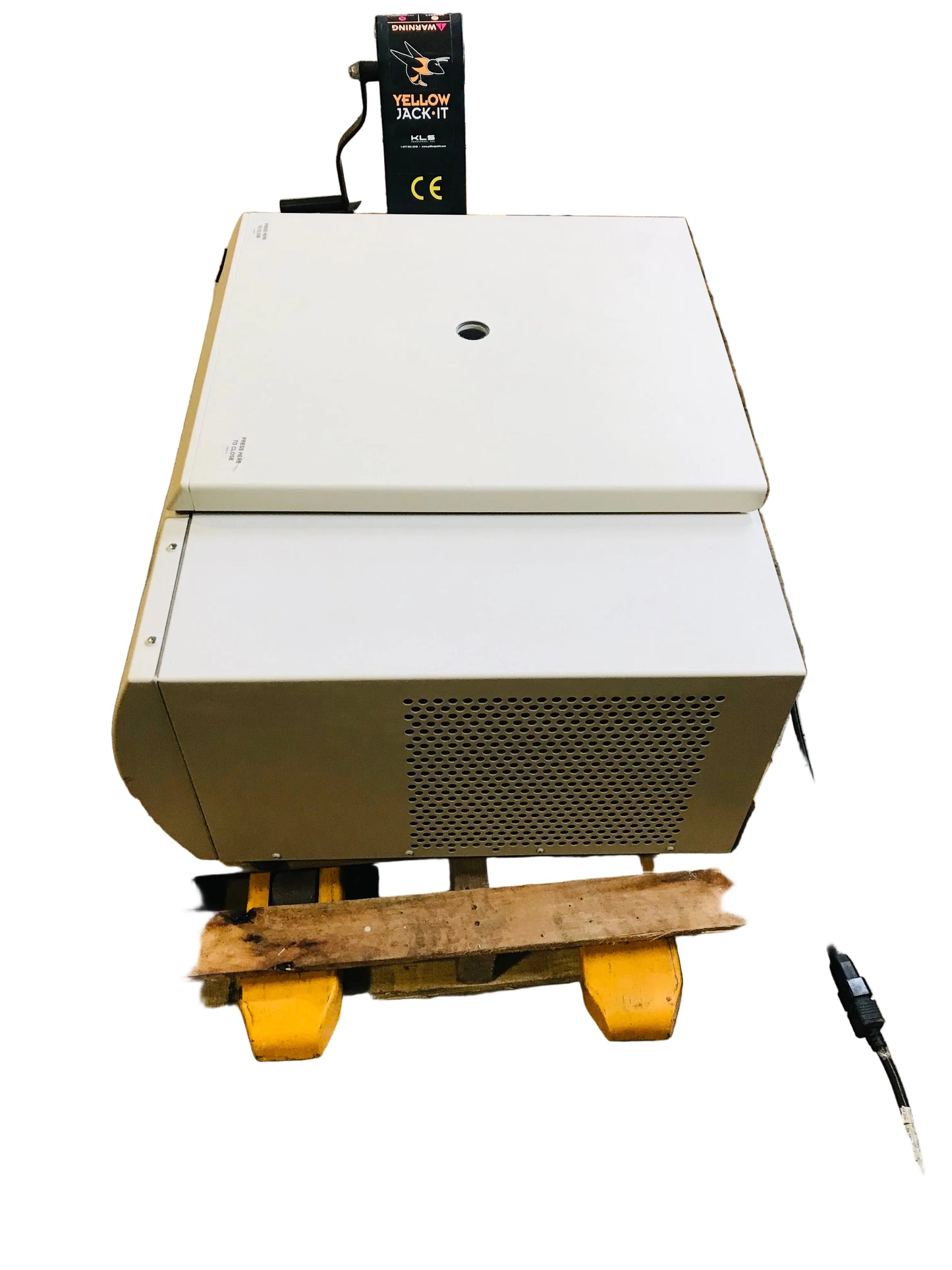 Beckman Coulter Allegra X-15R Refrigerated Centrifuge with Rotor and Buckets