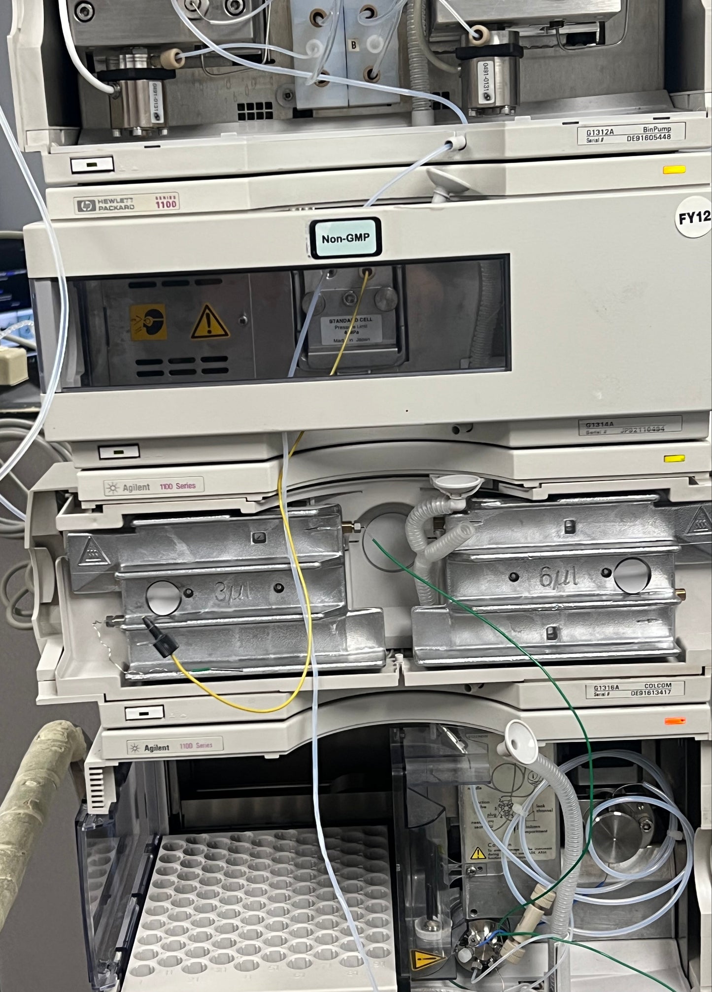 Agilent HP 1100 Series 7-piece HPLC System ALSTherm ,ALS, VWD, BinPump, Degasser ,Colcom