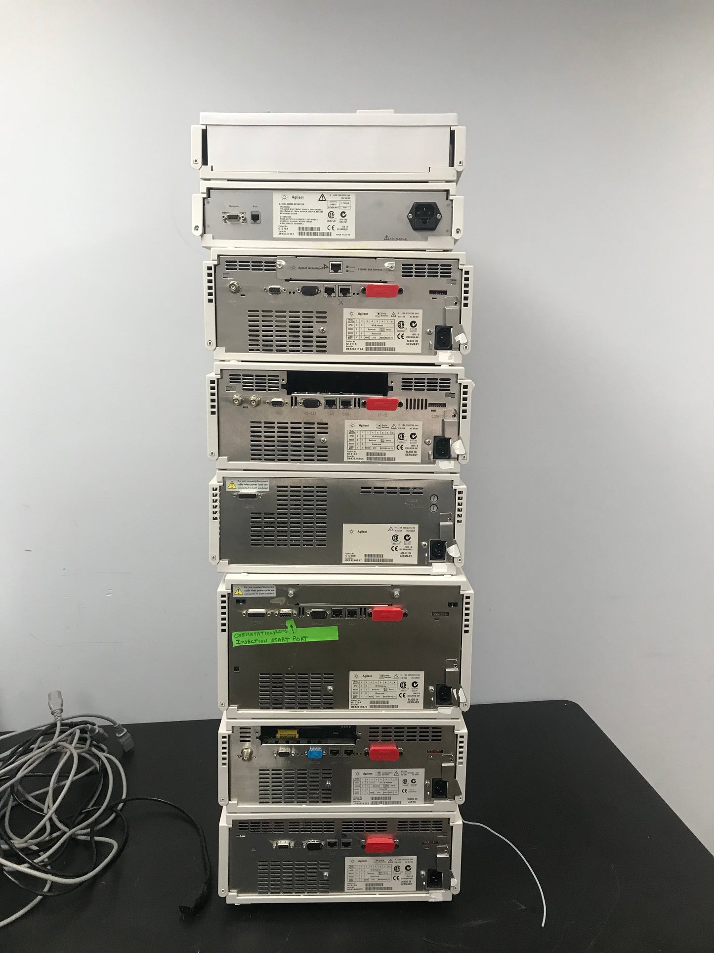 8pc, HP Agilent 1100 HPLC QuatPump, ALS, DAD, Colcom, Degasser, ALS Therm VWD Tray