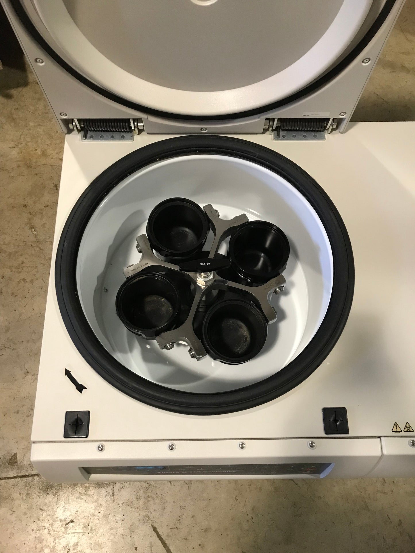 Beckman Coulter Allegra X-14R Refrigerated Centrifuge SX4750 Rotor Buckets Plate Carriers