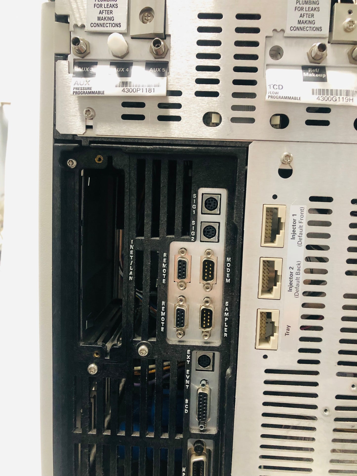 Agilent 6890 Plus GC Gas Chromatography System with FID AUX TCD