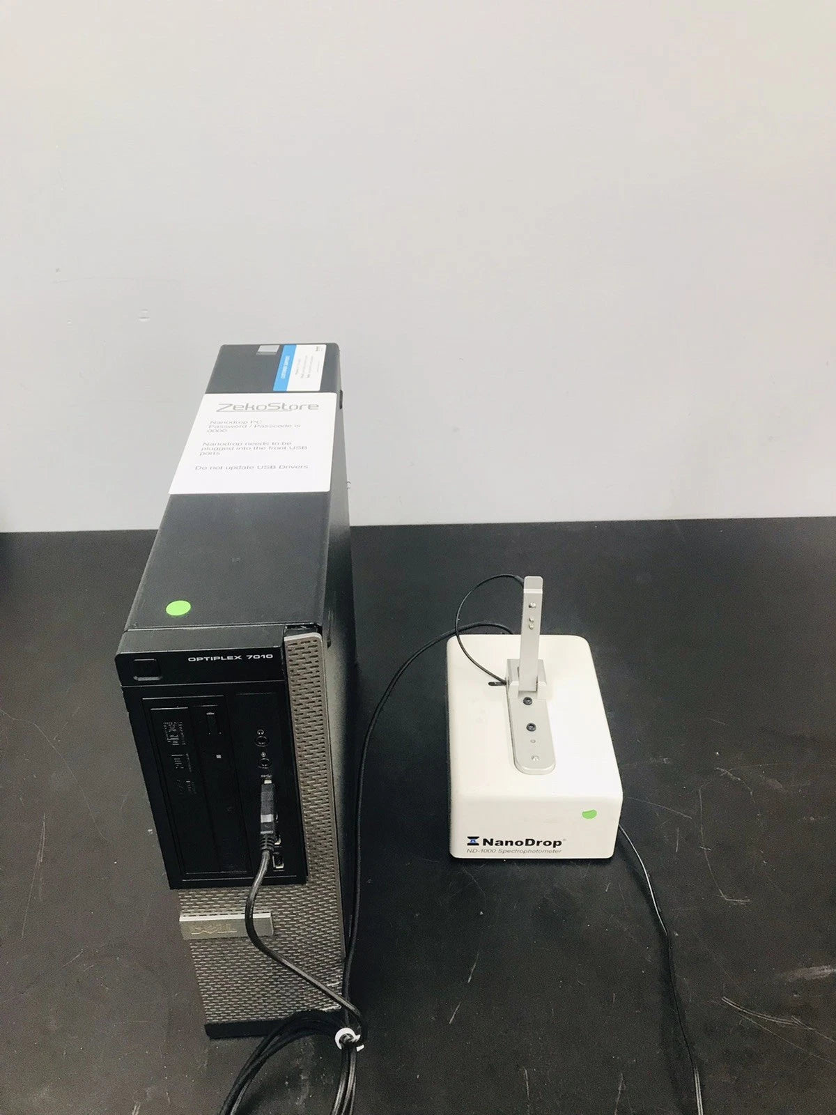 ND-1000 NanoDrop UV/VIS Spectrophotometer with Computer Tested Working