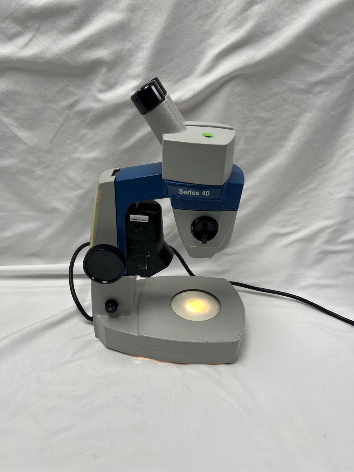 Reichert-Jung Series 40 Stereoscopic Teaching Microscope WELL MAINTAINED