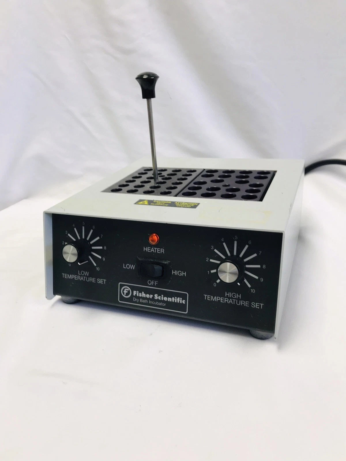 Fisher Scientific Dry Bath Incubator Dual Heat Block 11-718-2 + 2x Heat Blocks