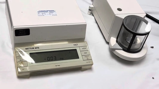Mettler Toledo MT5 Micro Analytical Balance - Mettler Toledo MT5 Ultra Microbalance 5 1g x 1µg