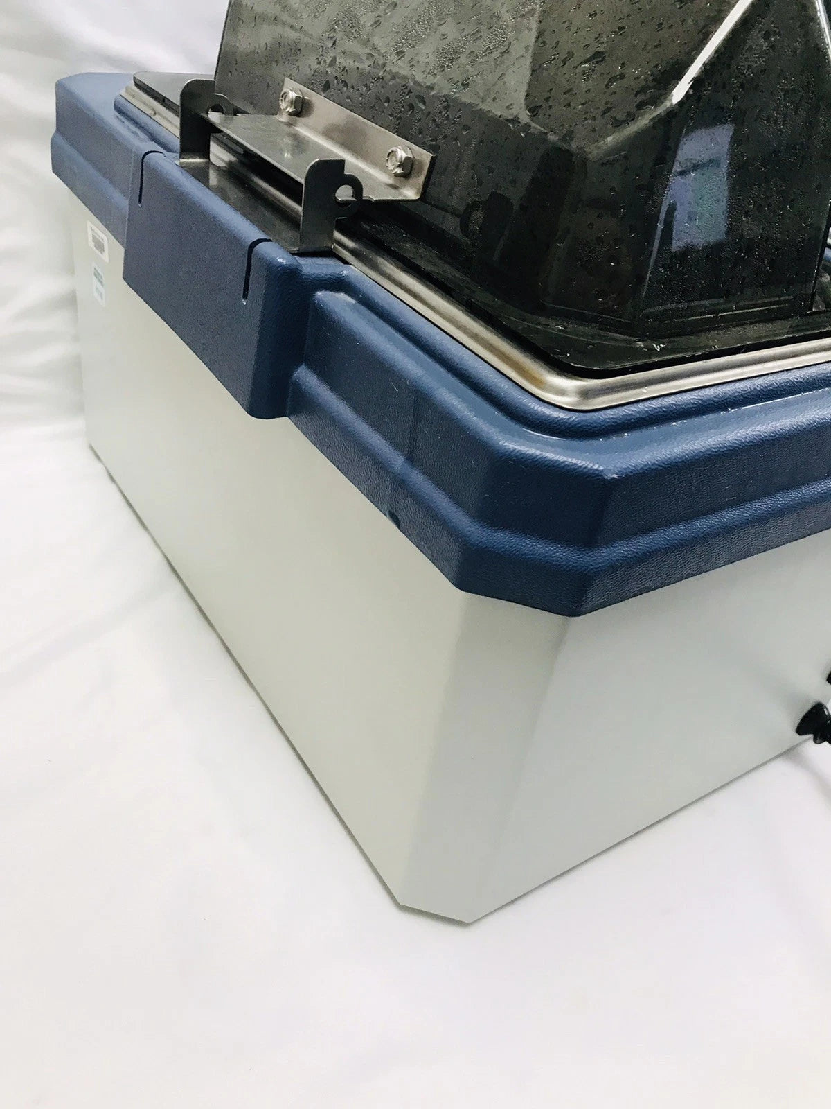 Fisher Scientific Isotemp 215 Dual Chamber Digital Water Bath Cat # 15-462-15