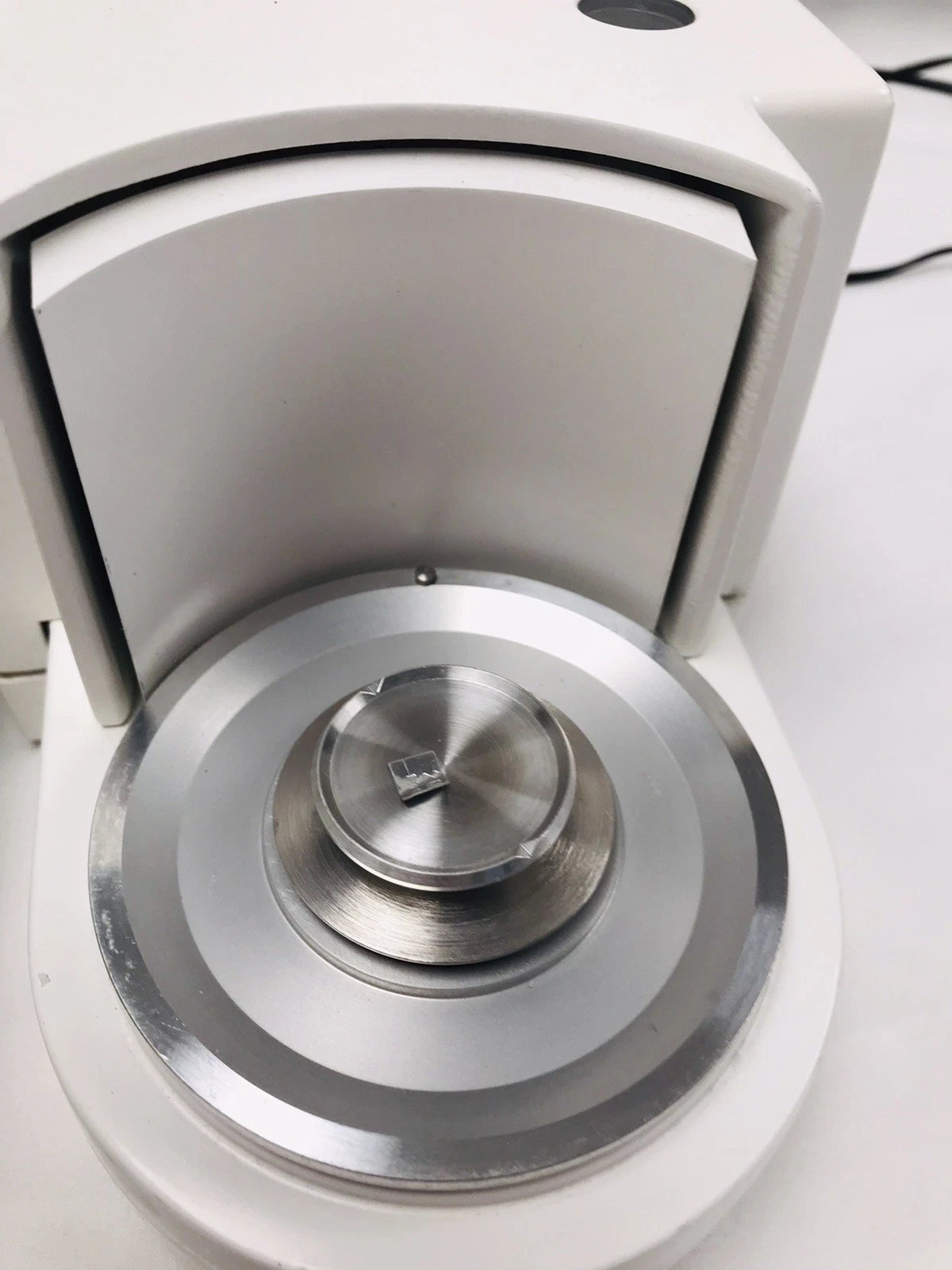 Sartorius MC5 5.1g x .001mg Micro Balance - No Draft Shield Tested MC 5 MC-5