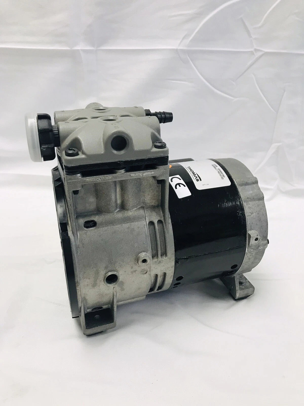 Thomas 71000562 Oilless Vacuum Air Pump Tested Working