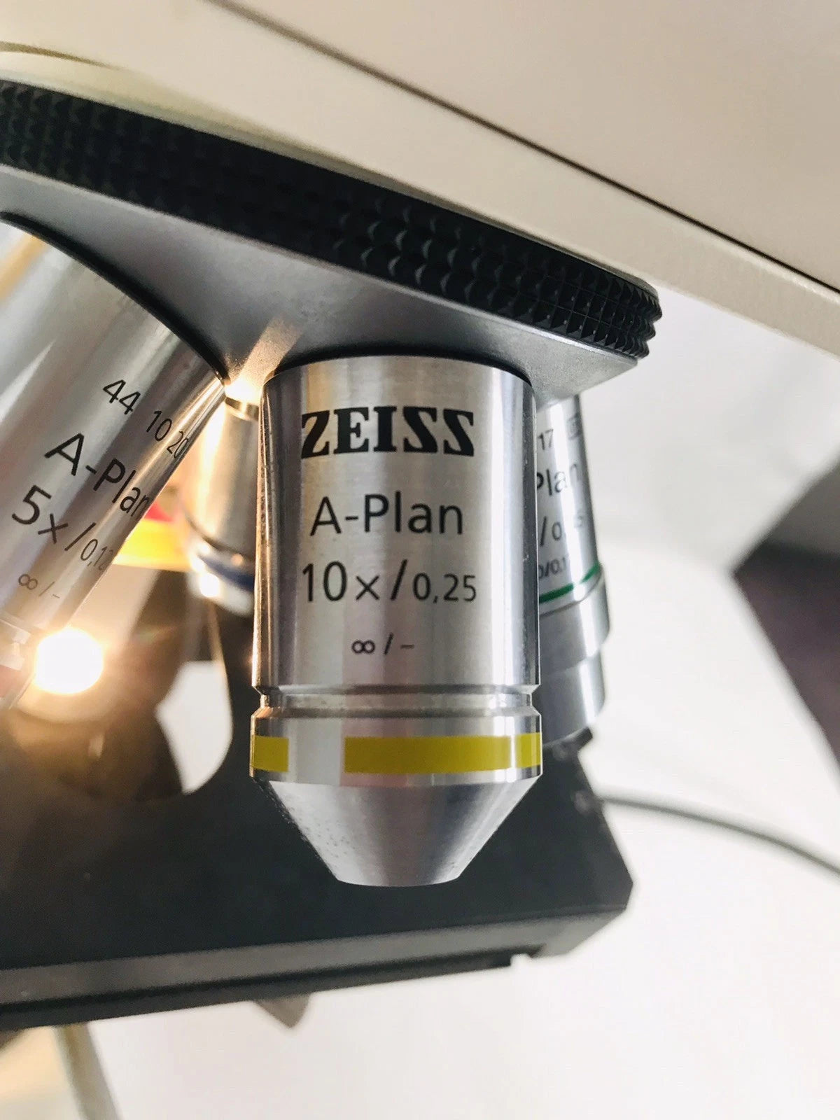 Carl Zeiss Standard 25 ICS 10x/20 Eye Pieces 5x A-Plan Objectives Trinocular