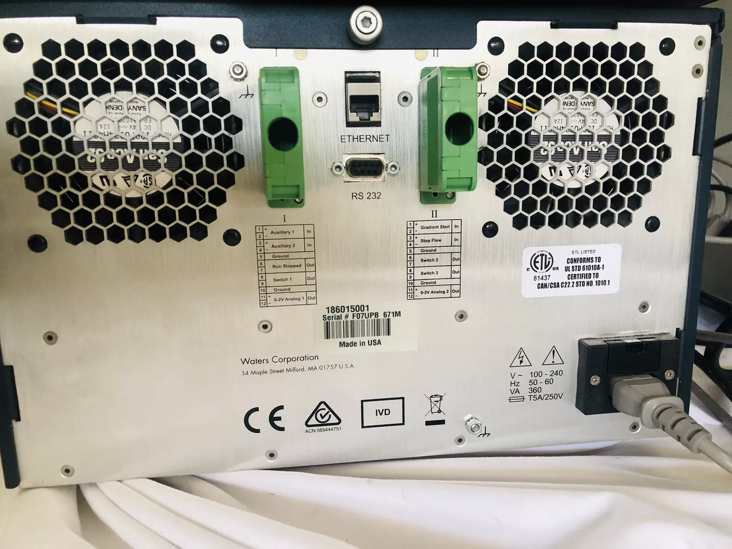 Waters ACQUITY Ultra Performance UPLC TUV Detector Binary Sample Column Manager