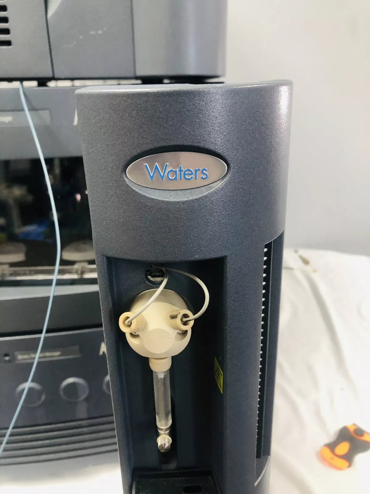 Waters ACQUITY Ultra Performance UPLC TUV Detector Binary Sample Column Manager