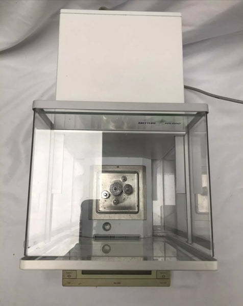 Mettler Toledo AT261 DeltaRange Analytical Balance d= 0.1 mg Tested Scale only video