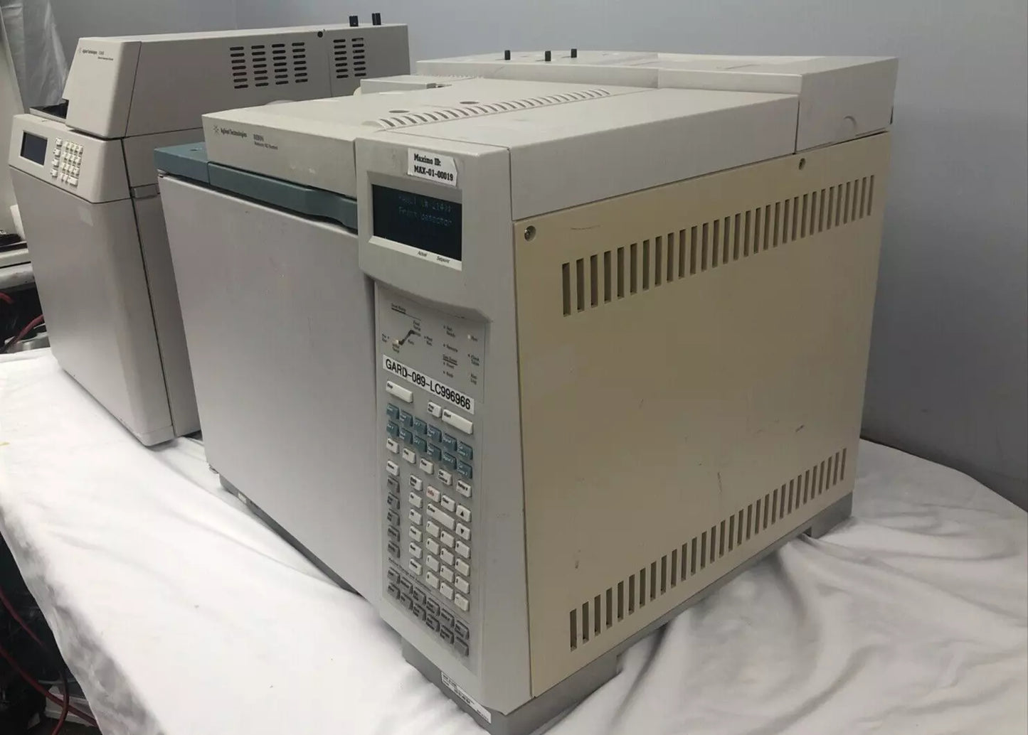Agilent 6890N Network GC with G1888 Network Headspace Sampler System