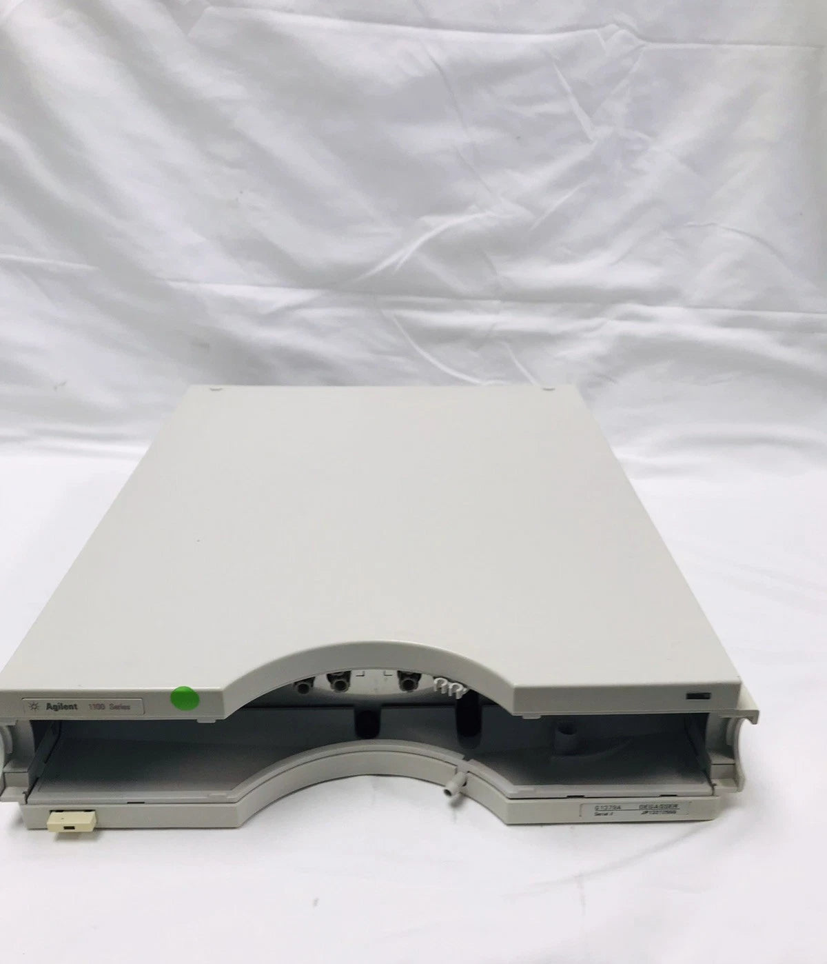 Agilent G1379A 1100 Series HPLC 4-CH HPLC Vacuum Micro Degasser
