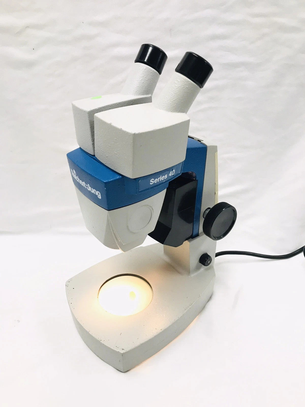 Reichert-Jung Series 40 Stereoscopic Teaching Microscope WELL MAINTAINED