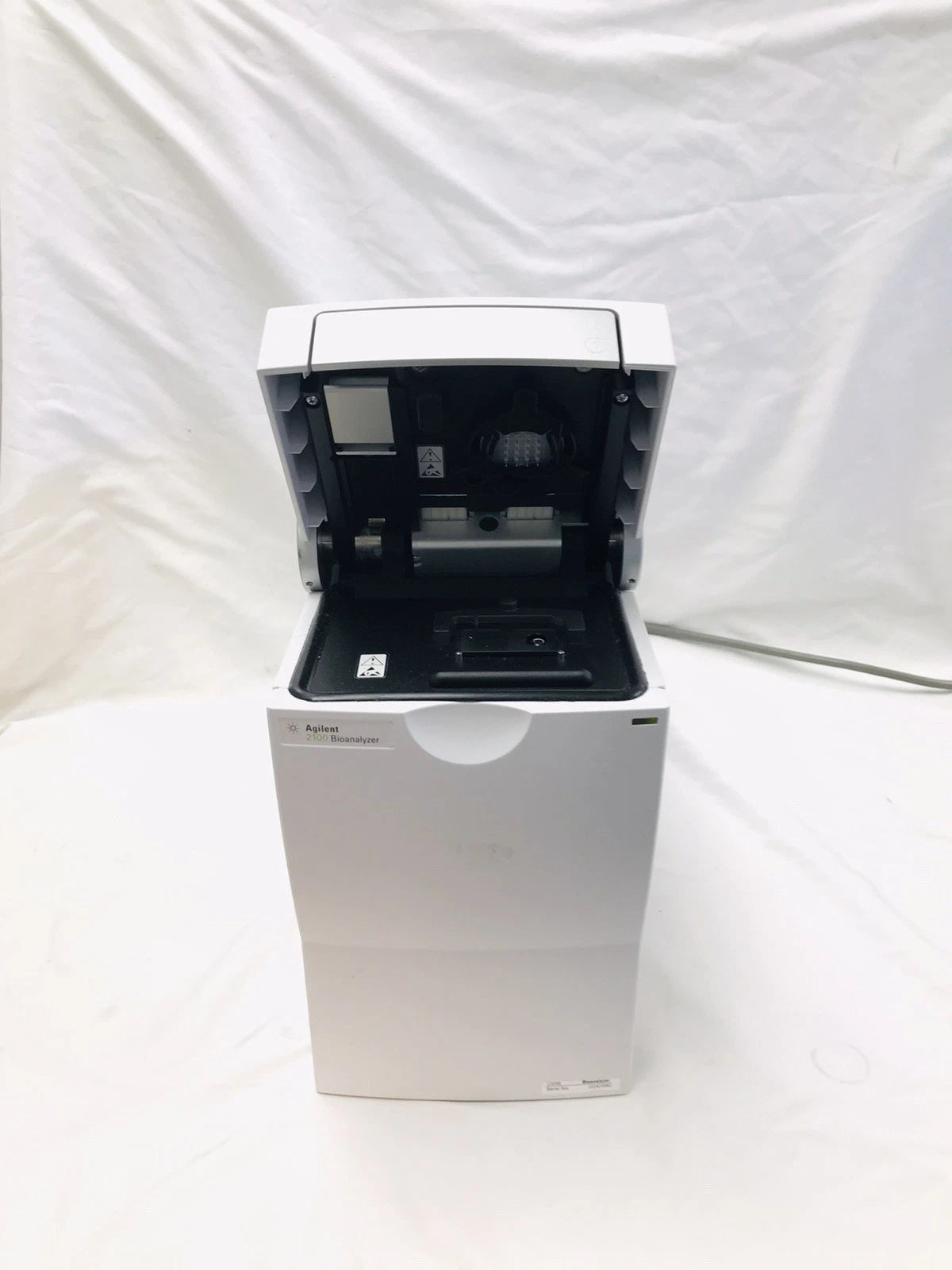 Agilent 2100 Bioanalyzer G2939B DNA Chip Reader