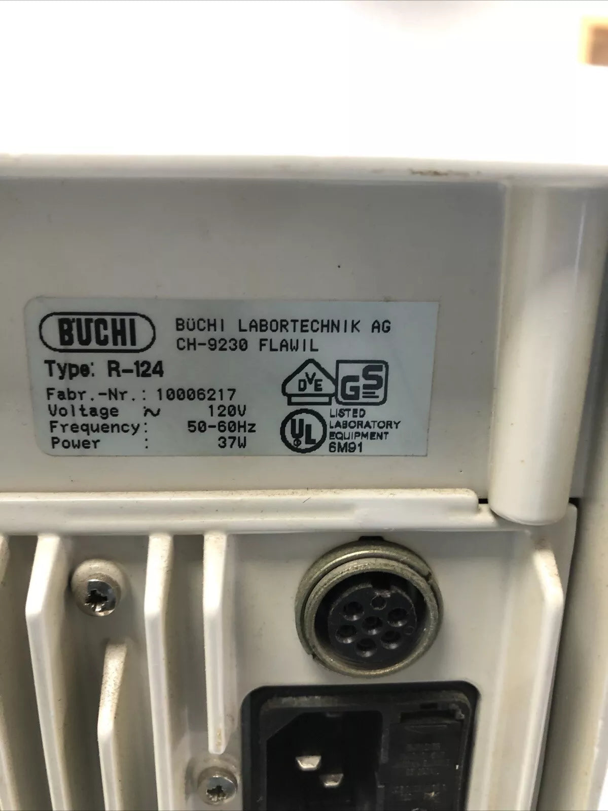 Buchi R-124 Rotavapor Benchtop Rotary Evaporator with Digital Display