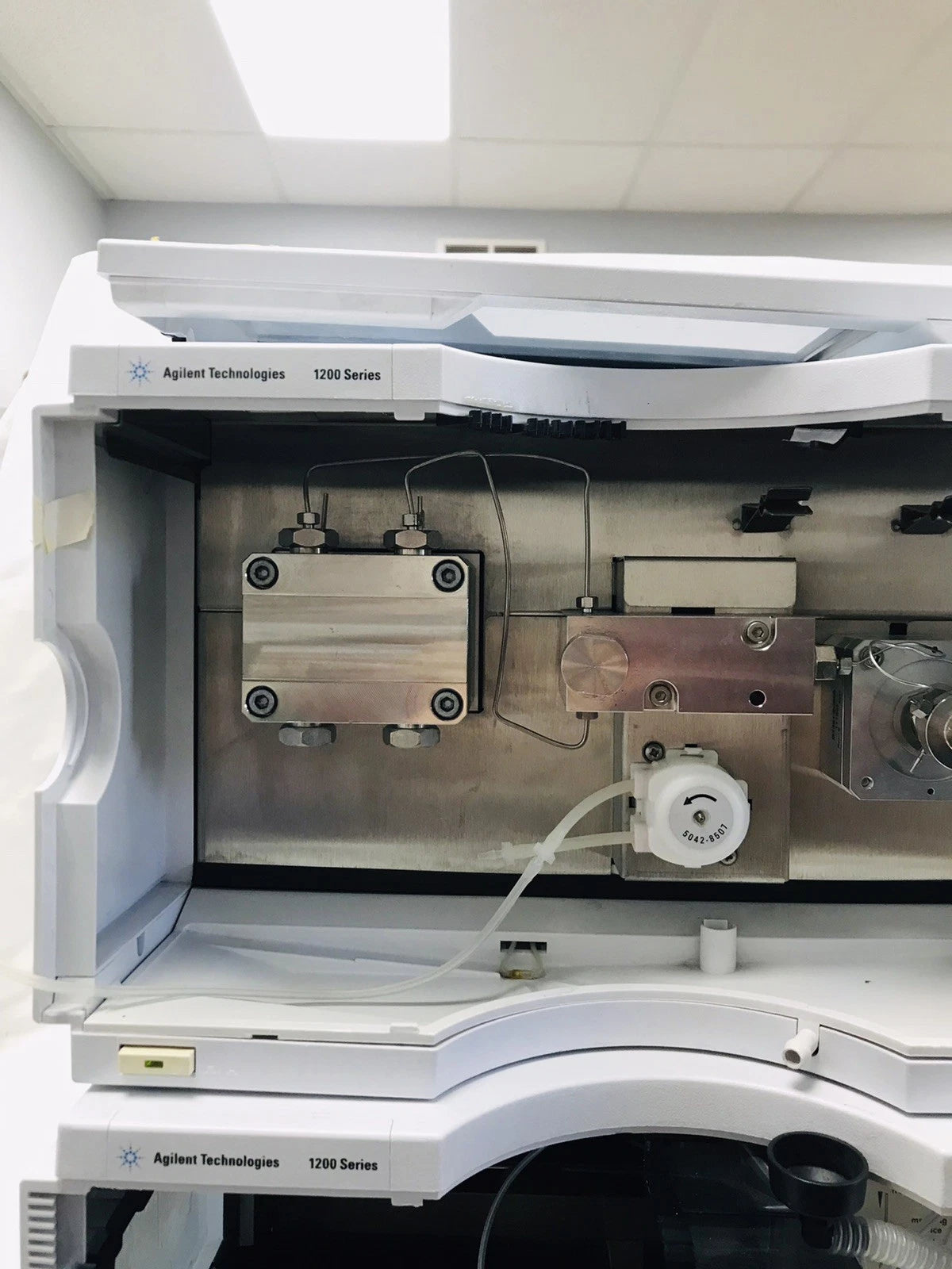 Agilent 1200 Series HPLC G2260A Prep ALS Auto-Sampler & G1361A Prep Pump