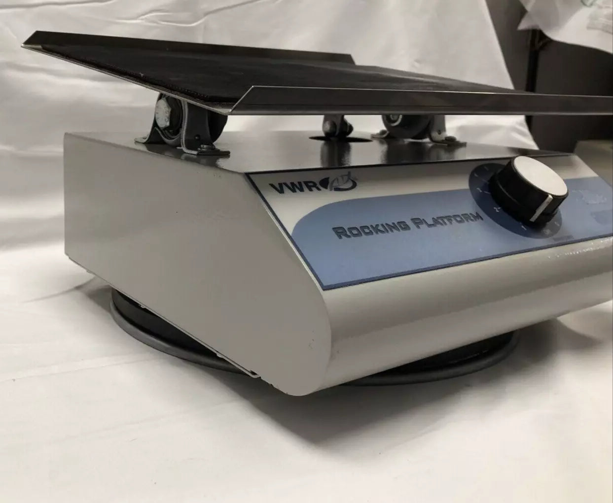 VWR 200 Rocking Platform High-Capacity Laboratory Tilt Shaker Warranty
