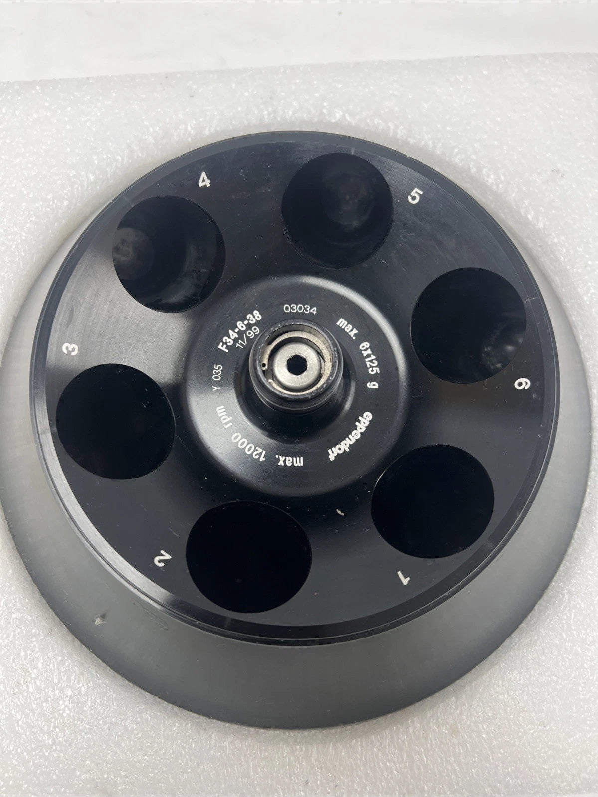 Eppendorf F34-6-38 Rotor 6 × 85 - mL w/6 5804771001 2x15 mL Adapter Testing