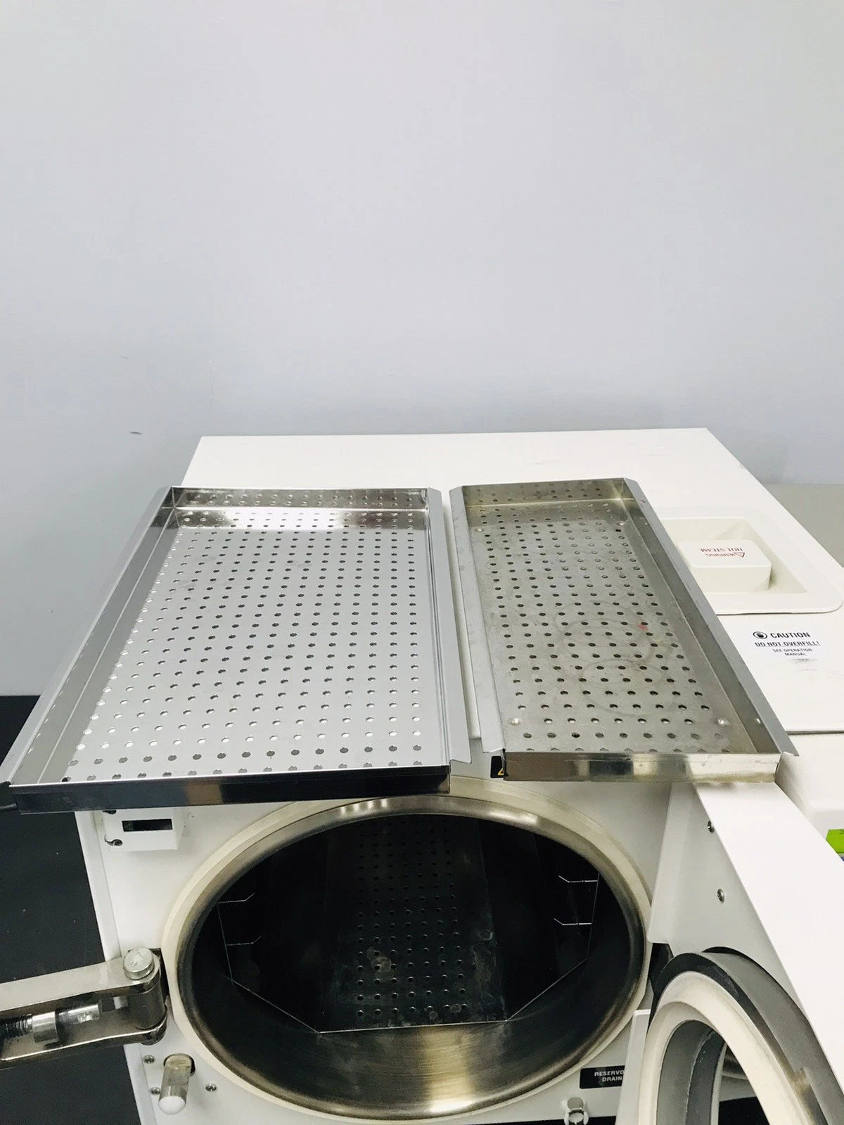 Thermo Scientific Harvey Sterilemax Autoclave ST75925 & Non-recirculation Tank