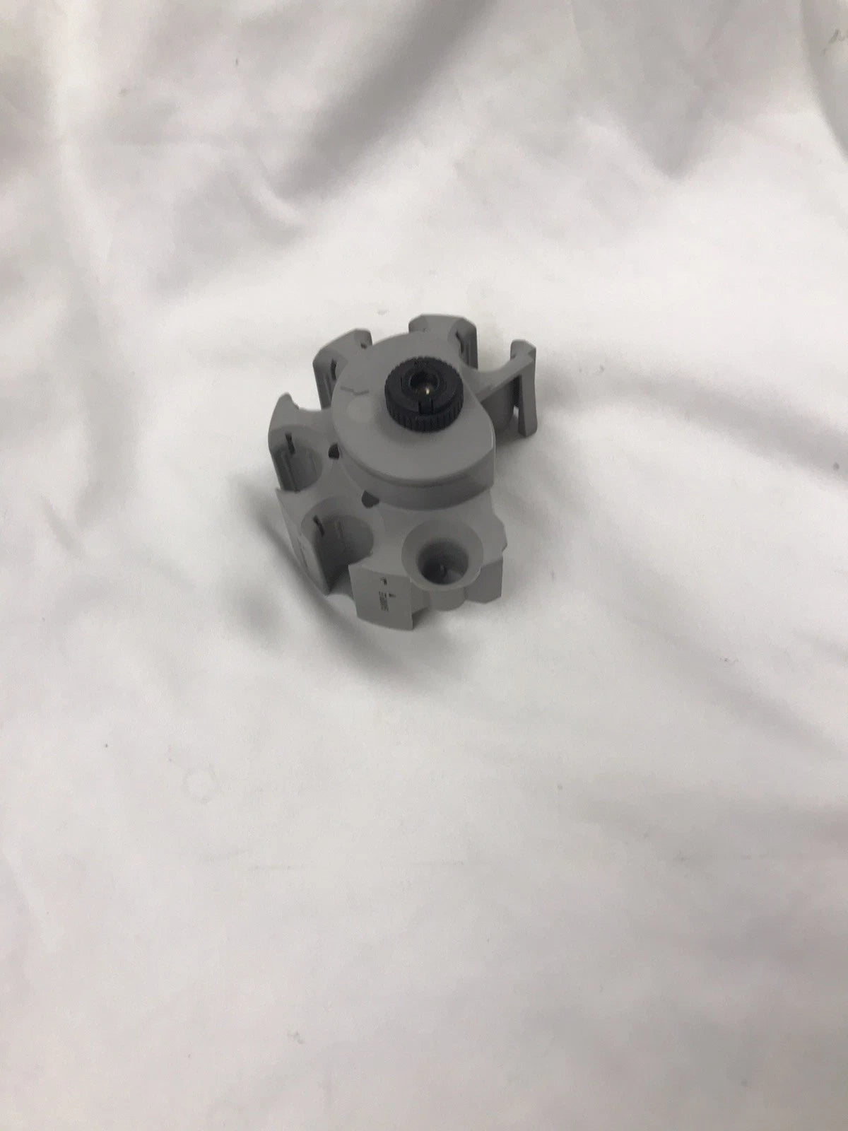 Agilent G1513-40000 Standard Turret (low density) Used with Series 7683 Sampler