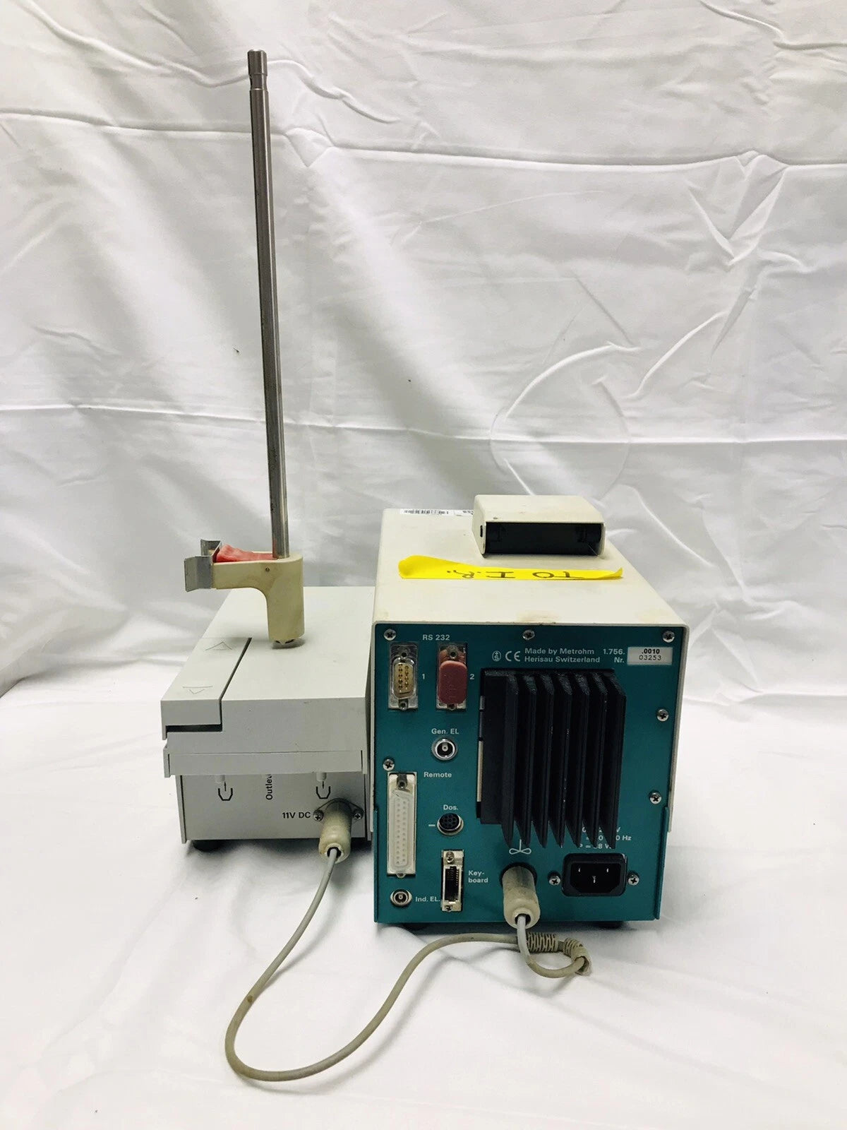 Metrohm 756 KF Coulometer with 703 Ti Stand Power Up Tested