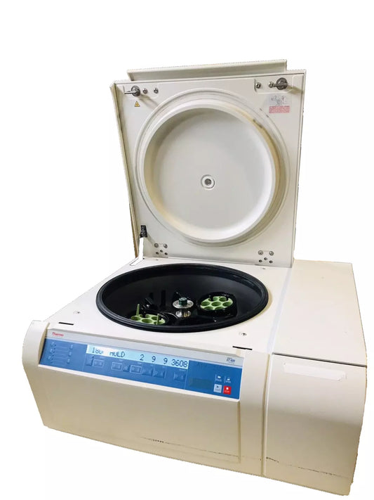 Thermo Scientific ST40R Refrigerated Centrifuge with TX 750 Rotor and Buckets