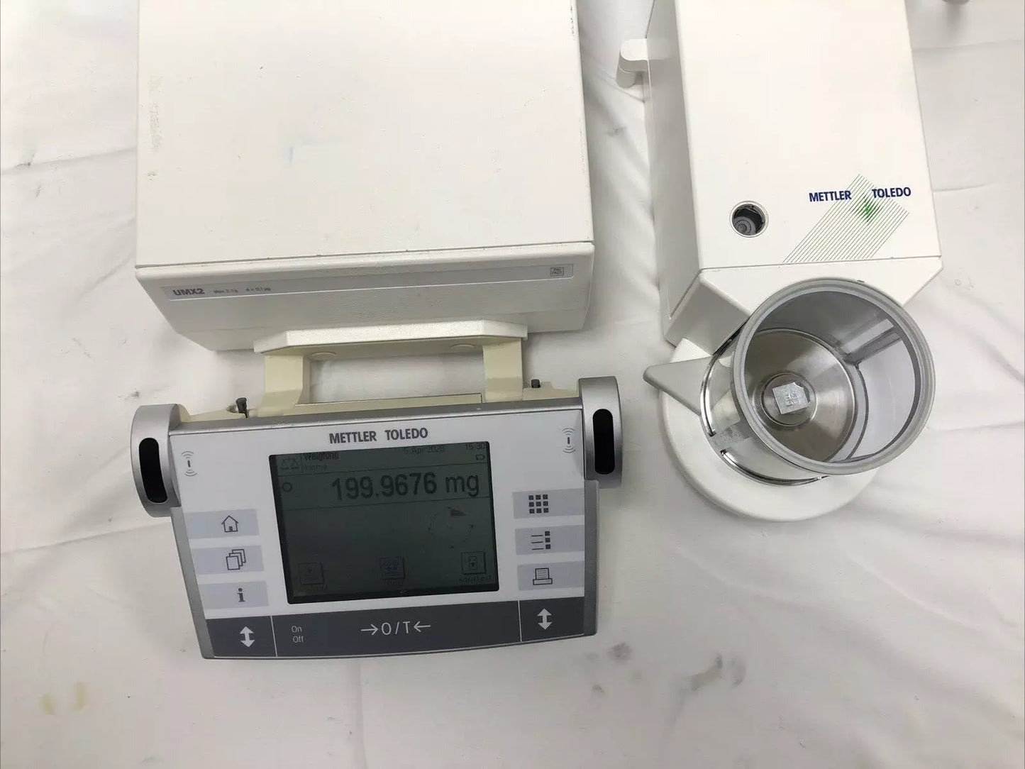 Mettler Toledo UMX2 Ultra Microbalance 2.1000000g tested