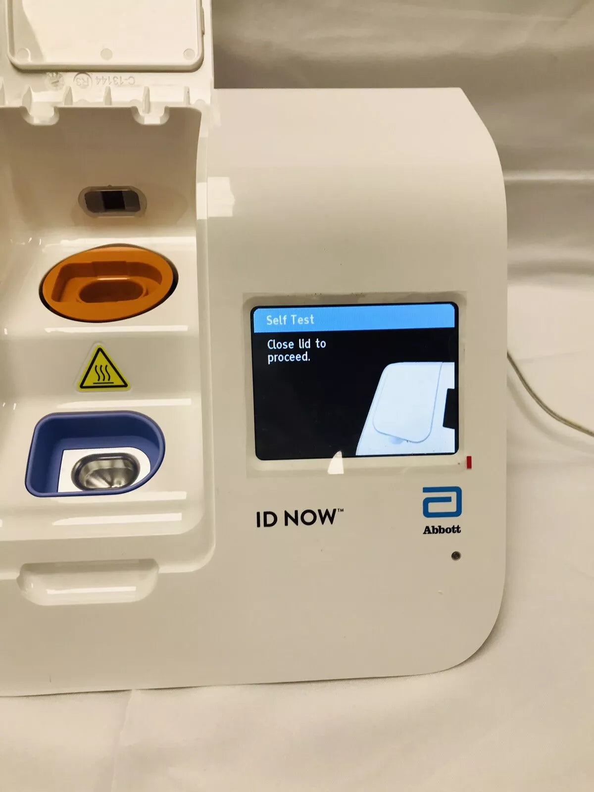 New Sealed Abbott ID NOW Instrument NAT- 024, Isothermal Molecular Rapid Test Analyzer