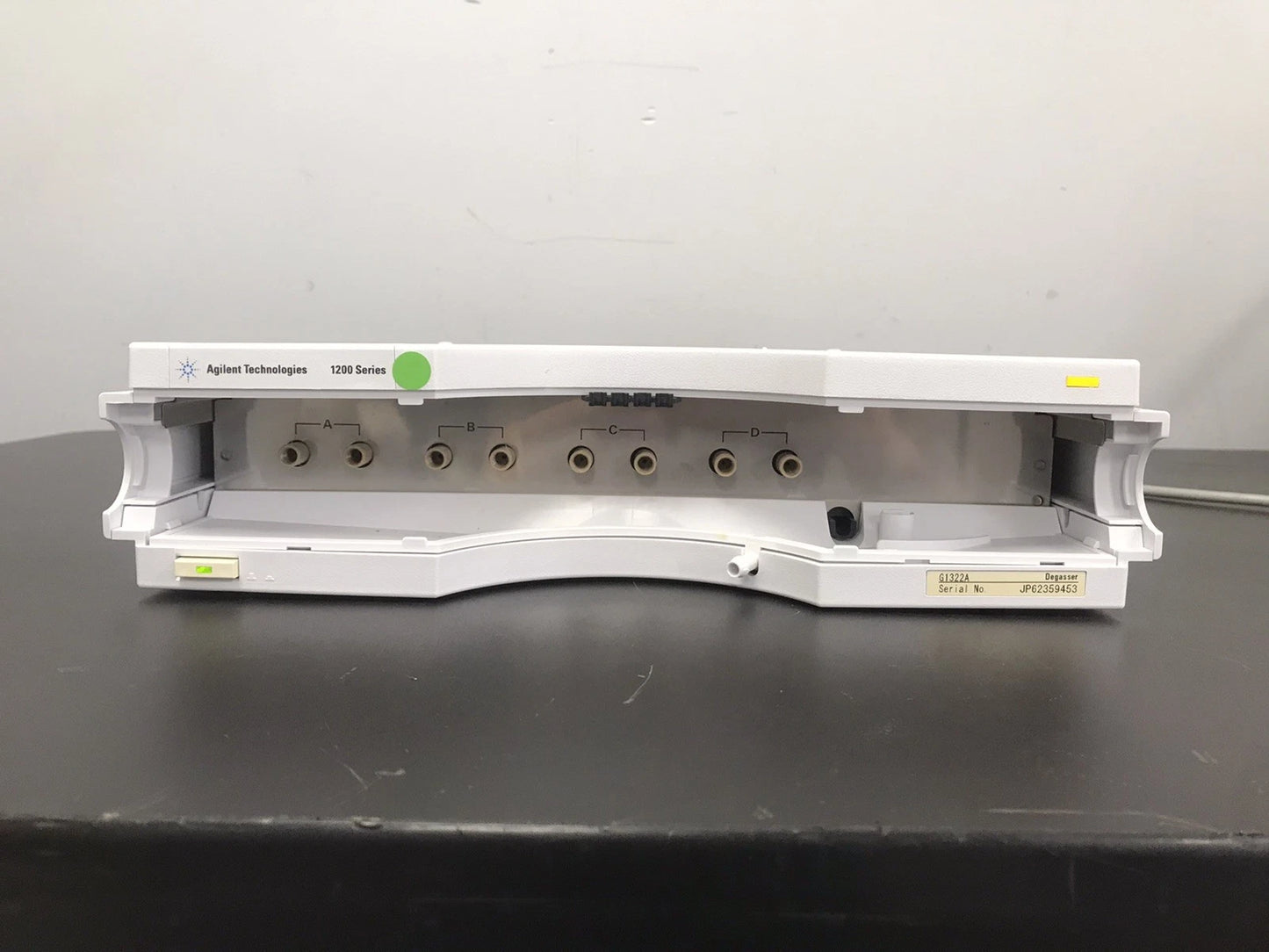 Agilent G1322A 1200 Series HPLC 4-CH HPLC Online Vacuum Degasser AS IS