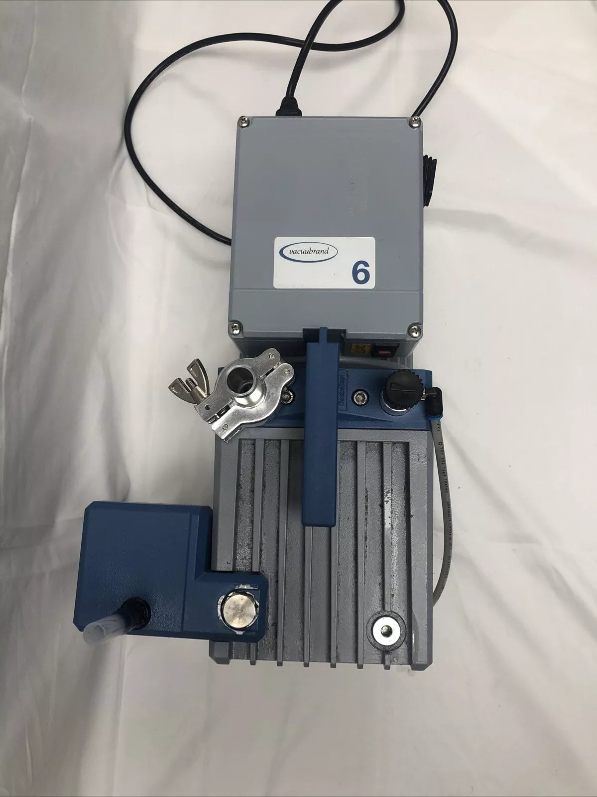 Vacuubrand RE 6W Rotary Vane Vacuum Pump YEAR 2016 Tested Working