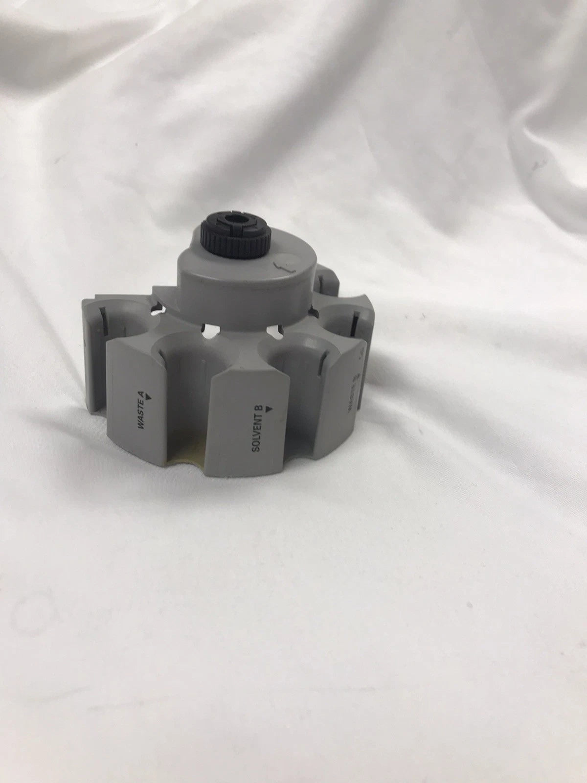 Agilent G1513-40000 Standard Turret (low density) Used with Series 7683 Sampler