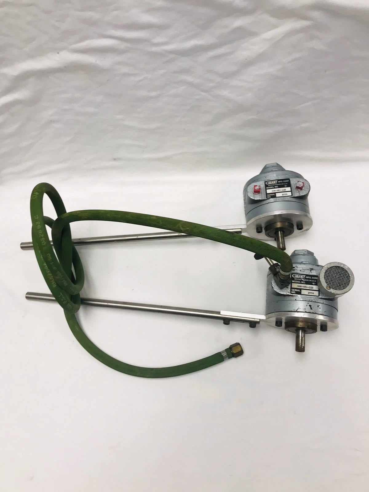 Lot of 2 GAST 1-1/2 hp Reversible Face Air Actuated Motor 4AM-NRV-22B