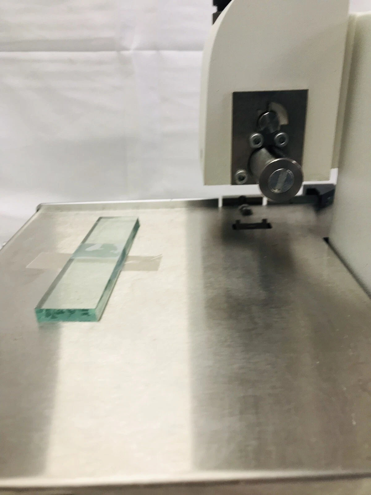 Leica EMKMR2 Type 706602 Glass Knifemaker Microtome