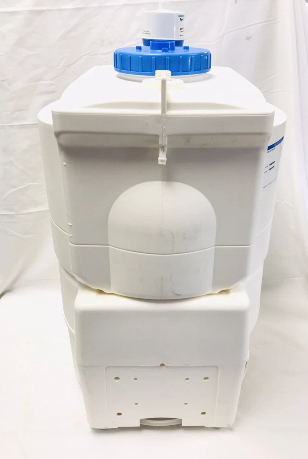 Millipore TANKPE030 Water Reservoir Storage Tank 30L PE 30 Liter