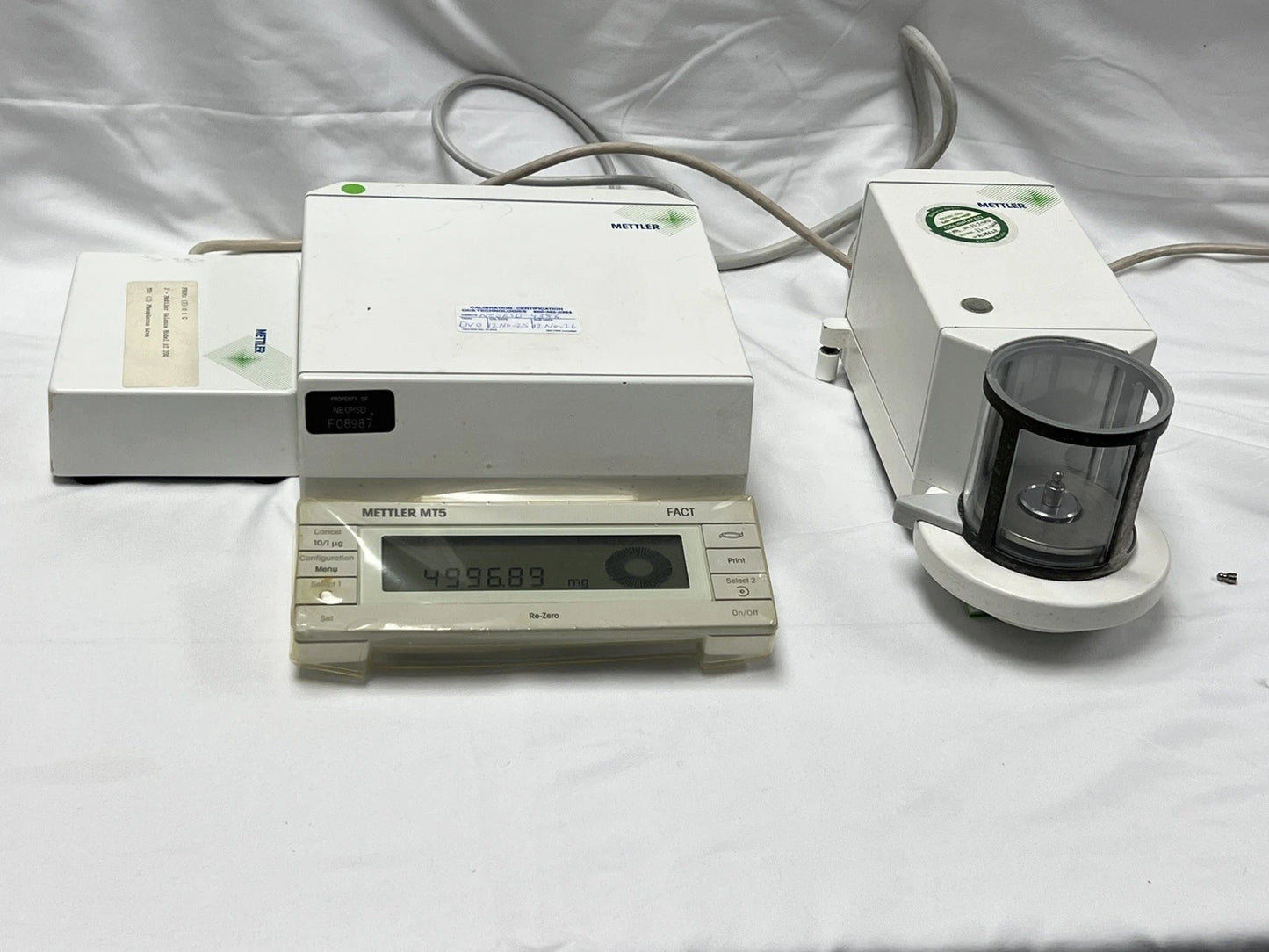 Mettler Toledo MT5 Micro Analytical Balance - Mettler Toledo MT5 Ultra Microbalance 5 1g x 1µg