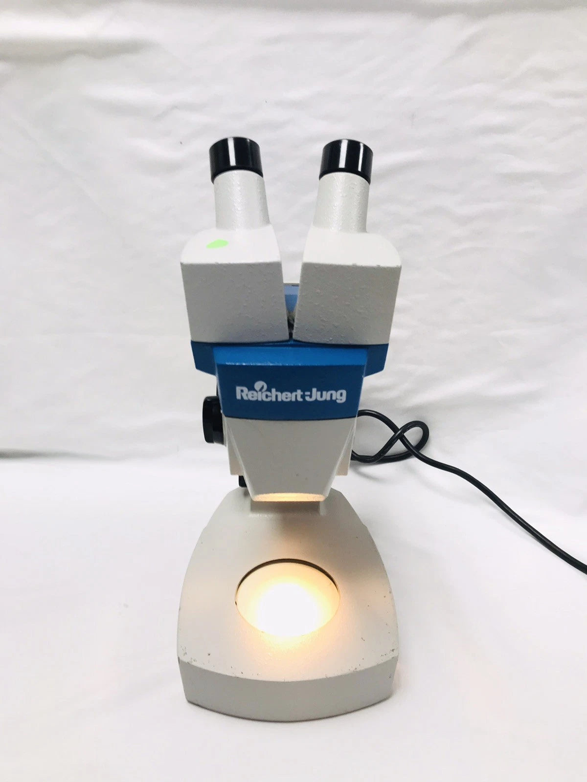Reichert-Jung Series 40 Stereoscopic Teaching Microscope WELL MAINTAINED