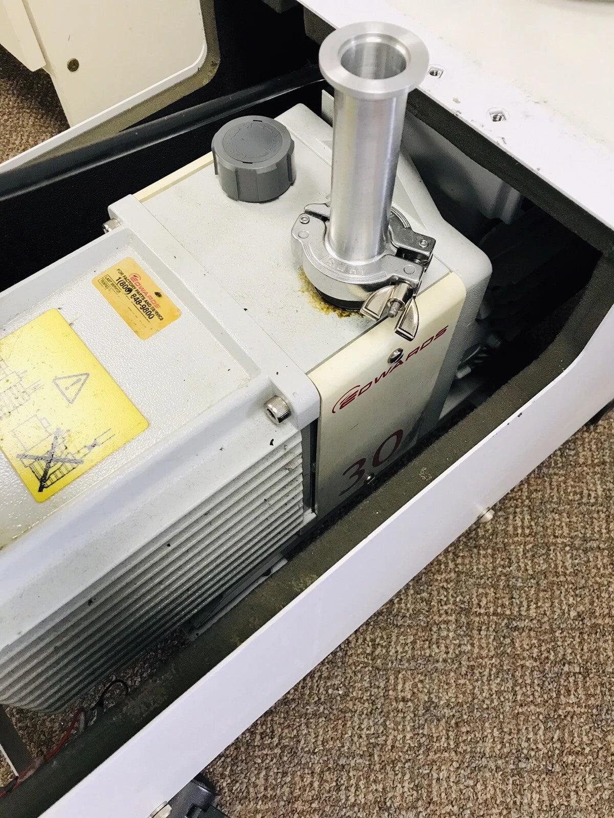 Edwards 30 E2M30 Dual Stage Vacuum Pump w/ Agilent G3199B Quiet Cover II + EMF20