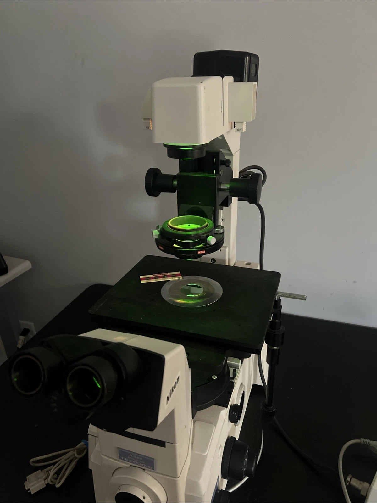 Nikon Eclipse TE2000-U Microscope