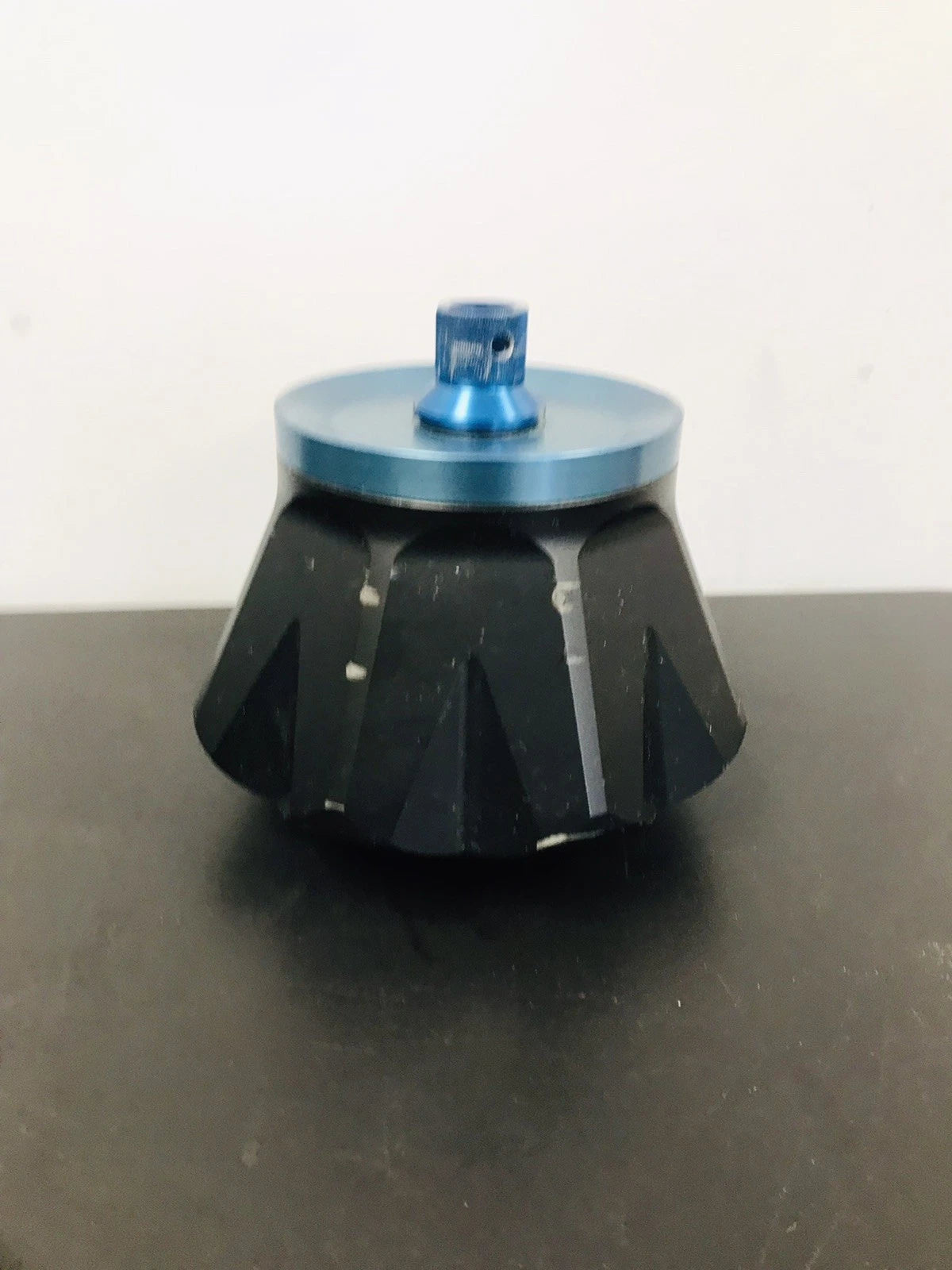 Thermo Scientific Du Pont Sorvall T-865 Fixed Angle Rotor 8 x 36 mL 65.000rpm