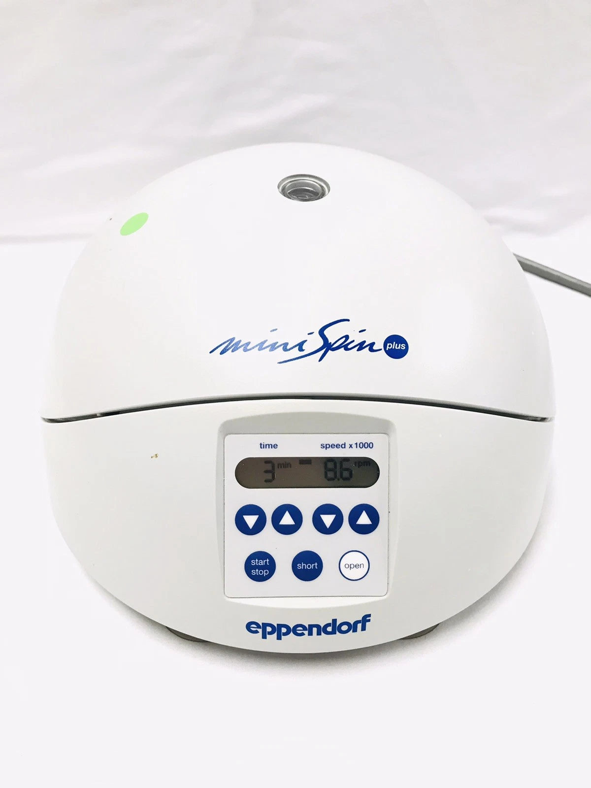 Eppendorf MiniSpin Plus 5453 Microcentrifuge + F45-18-11 Rotor Tested Working