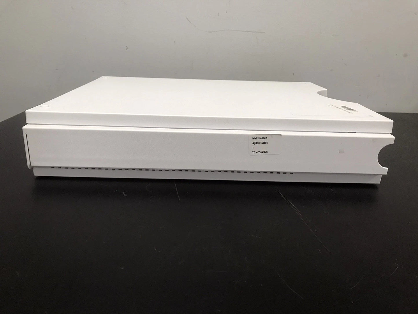 Agilent G1322A 1200 Series HPLC 4-CH HPLC Online Vacuum Degasser AS IS