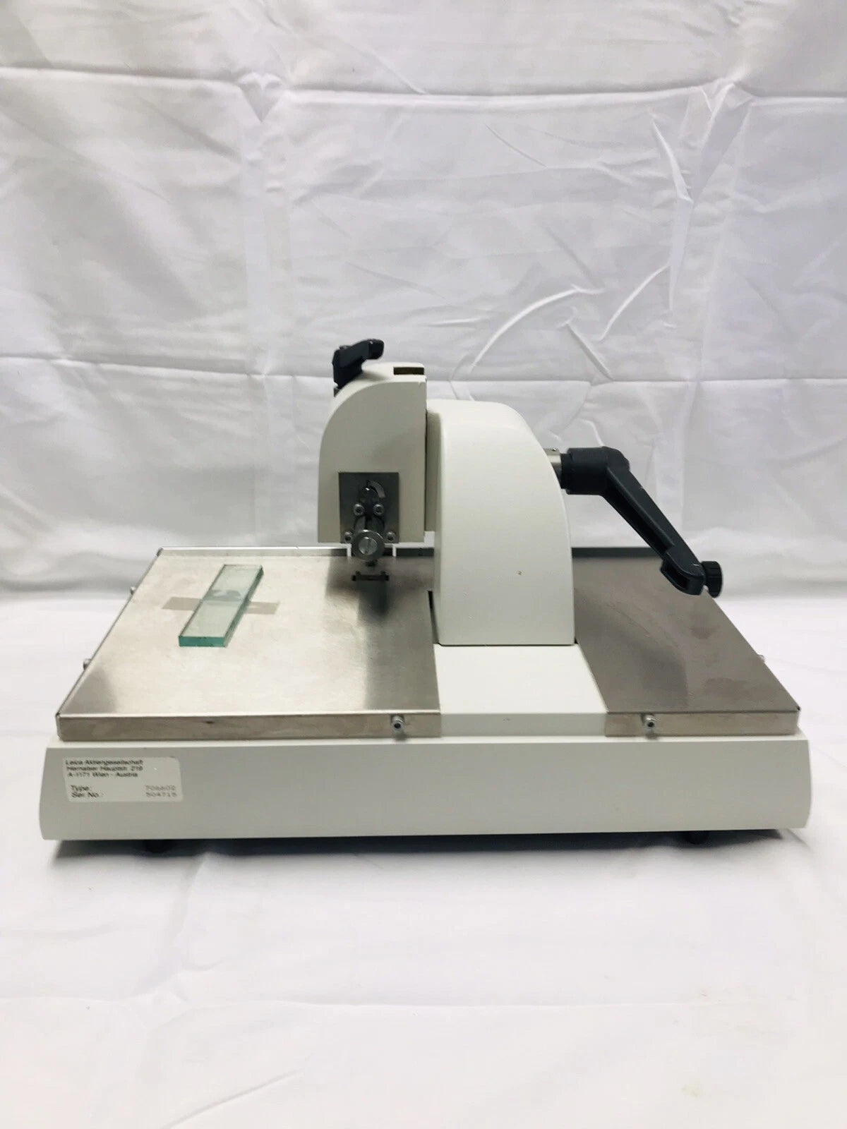 Leica EMKMR2 Type 706602 Glass Knifemaker Microtome