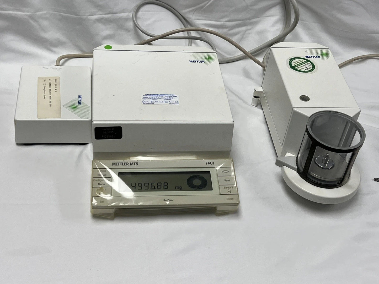 Mettler Toledo MT5 Micro Analytical Balance - Mettler Toledo MT5 Ultra Microbalance 5 1g x 1µg