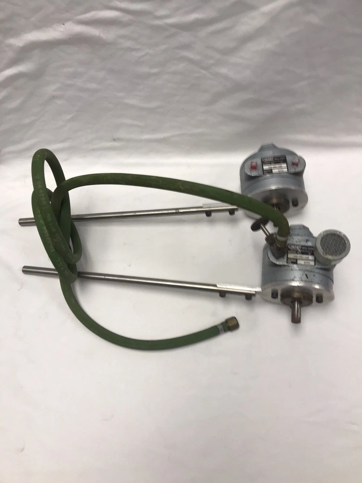Lot of 2 GAST 1-1/2 hp Reversible Face Air Actuated Motor 4AM-NRV-22B