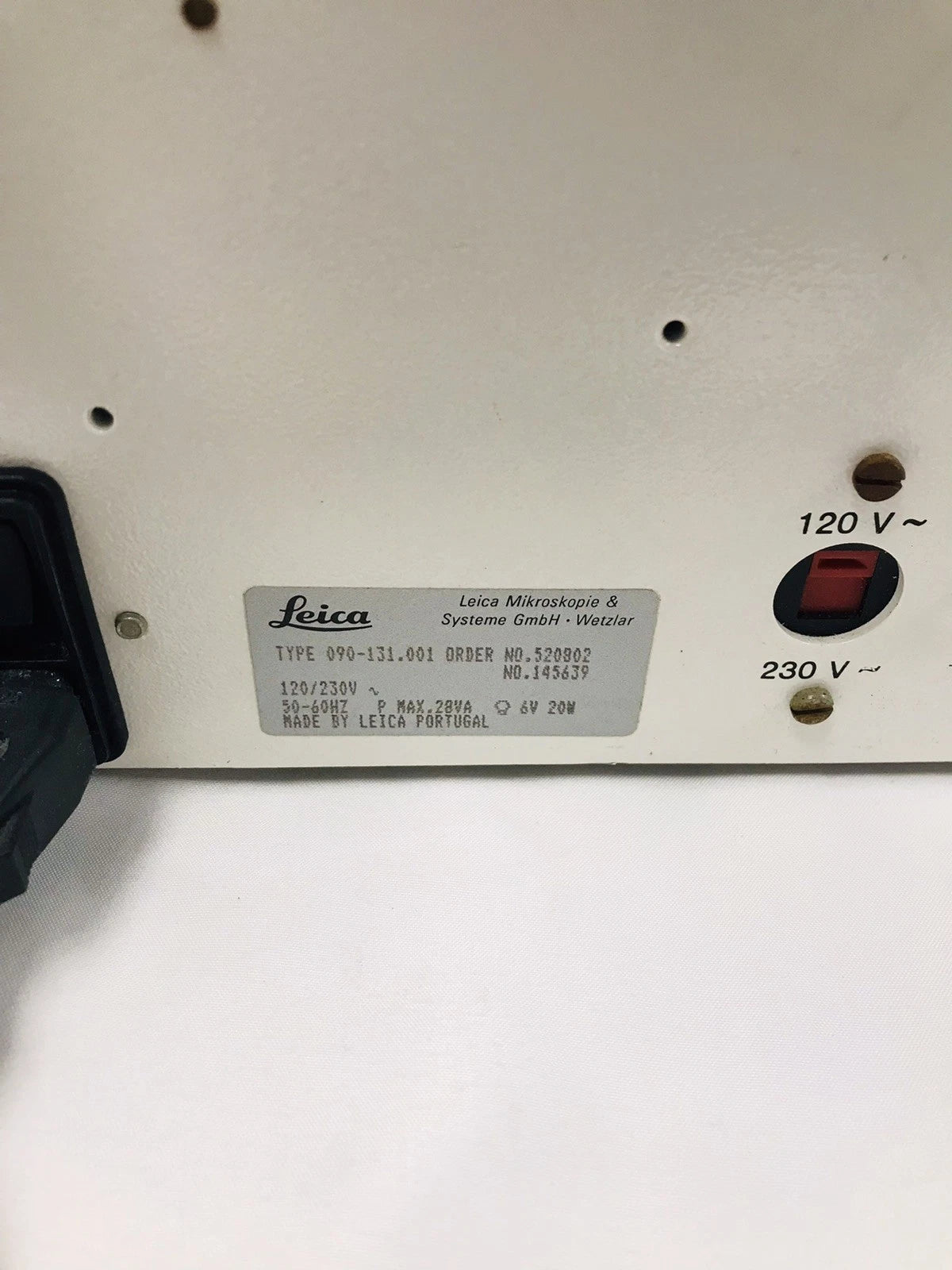 Leica Leitz DM IL Inverted Microscope w/ 4 Objectives Phase Contrast Phaco 1a