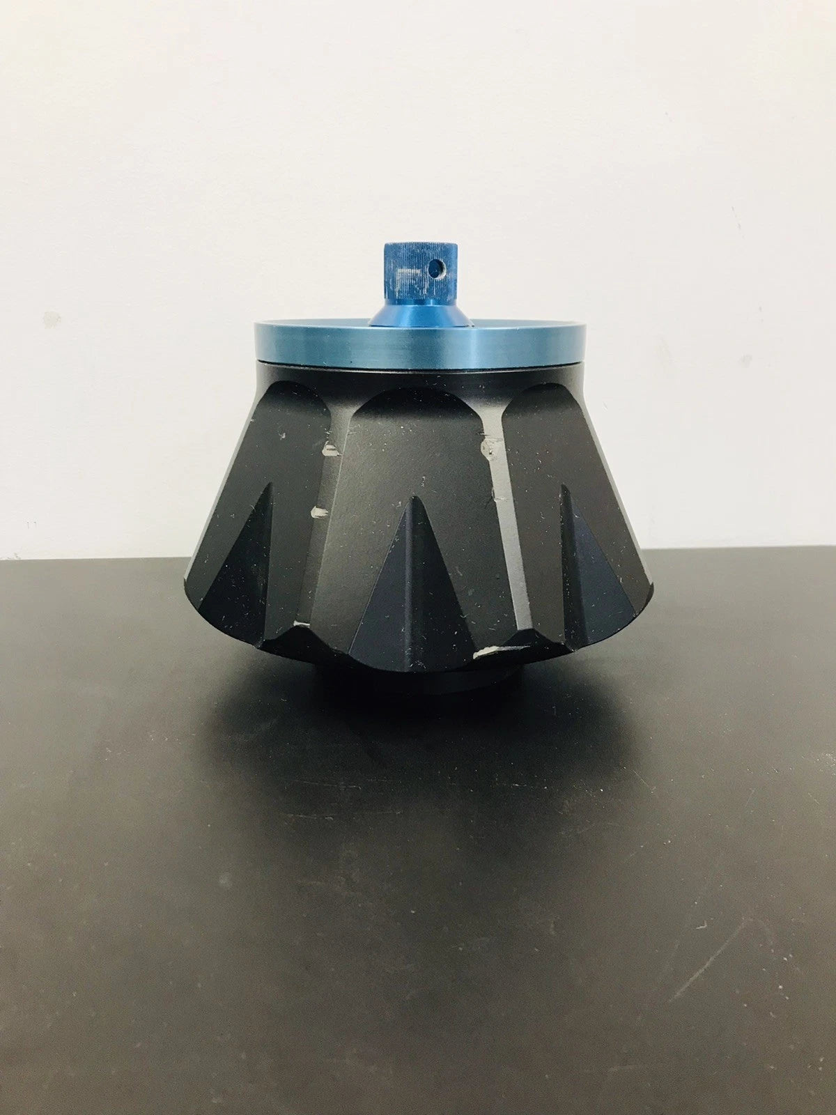 Thermo Scientific Du Pont Sorvall T-865 Fixed Angle Rotor 8 x 36 mL 65.000rpm