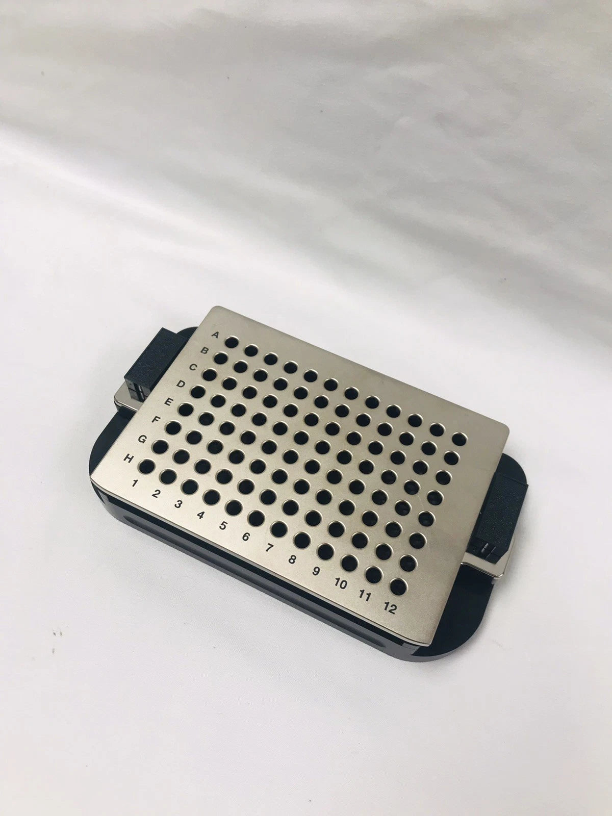 Bio-Rad QX200 Droplet Reader Plate Holder 12006834