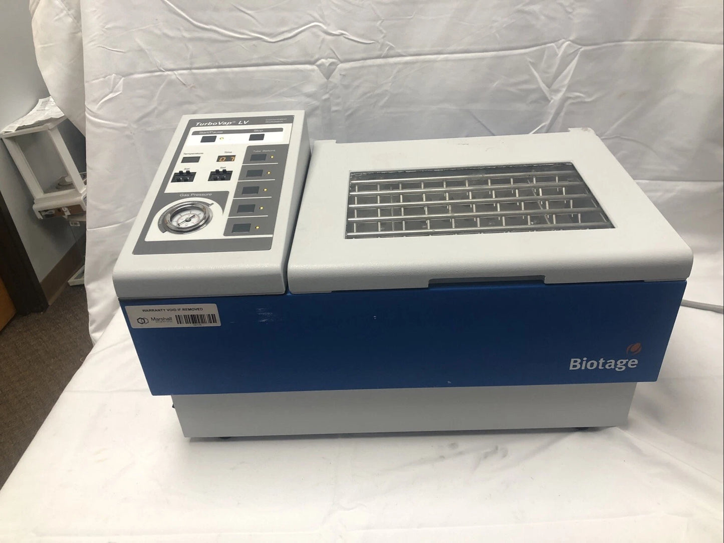 Biotage TurboVap LV Automated Evaporation System 103198/11